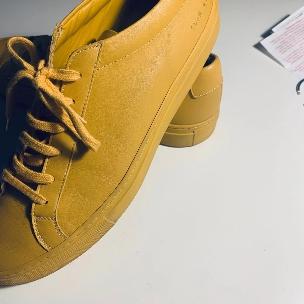 - Common Projects Tennis Shoes. - Picture 2 of 4